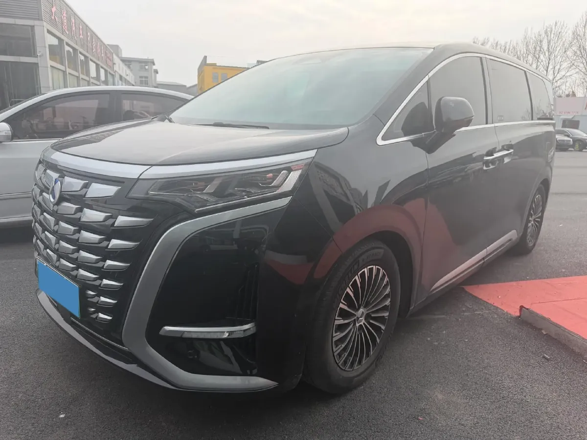 2024 Denza D9 1.5T 139HP L4 E-CVT PHEV 40KWH,autocango,china used car exporter,china ev exporter,chinese used car exporter,chinese used ev exporter