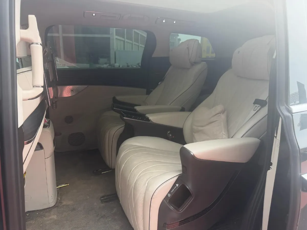 2024 Denza D9 1.5T 139HP L4 E-CVT PHEV 40KWH,autocango,china used car exporter,china ev exporter,chinese used car exporter,chinese used ev exporter