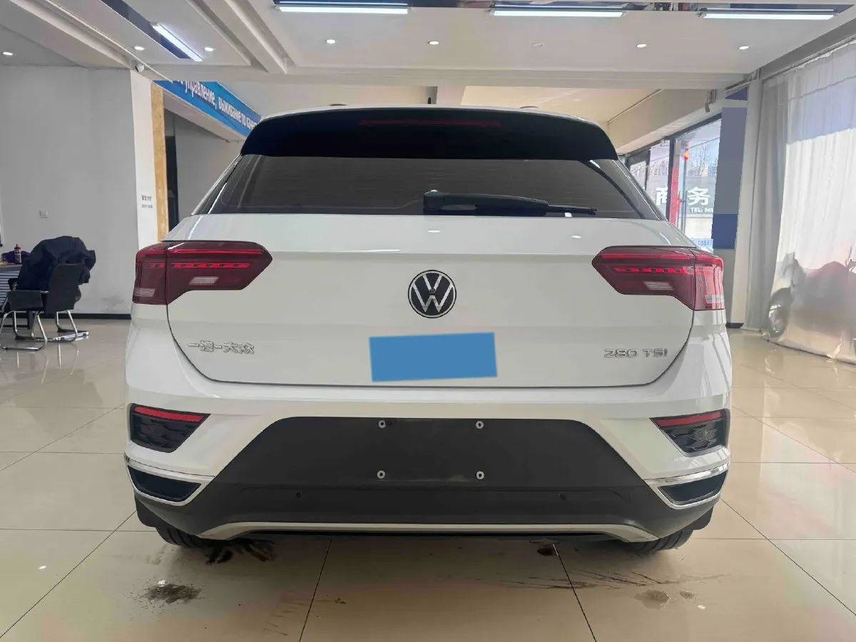 2021 Volkswagen T-Roc 1.4T 150HP L4 7DCT,autocango,china used car exporter,china ev exporter,chinese used car exporter,chinese used ev exporter