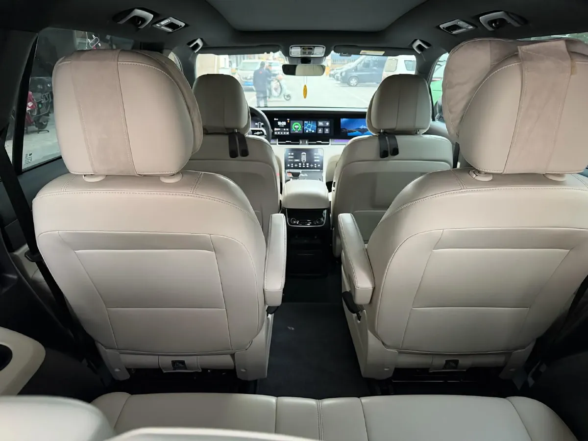 2021 Li ONE Range Extended 131HP REEV 40.5KWH,autocango,china used car exporter,china ev exporter,chinese used car exporter,chinese used ev exporter