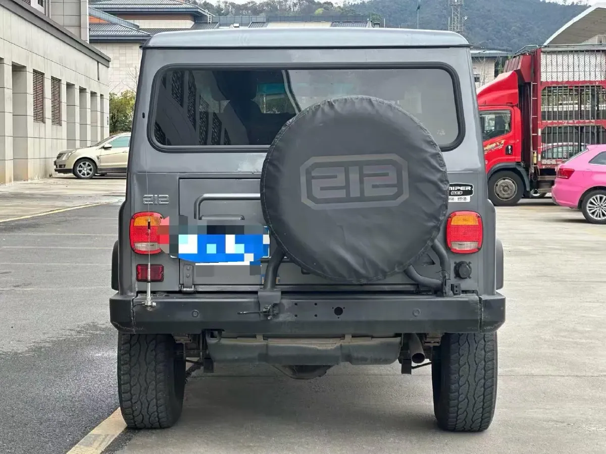 2023 BAW 212 2.4T 211HP L4 6MT,autocango,china used car exporter,china ev exporter,chinese used car exporter,chinese used ev exporter