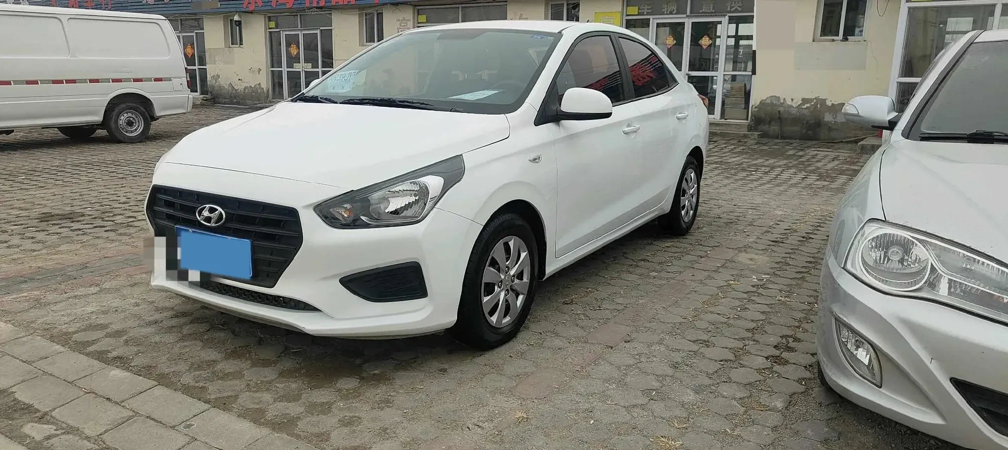 2020 Hyundai Reina 1.4L 95HP L4 5MT,autocango,china used car exporter,china ev exporter,chinese used car exporter,chinese used ev exporter