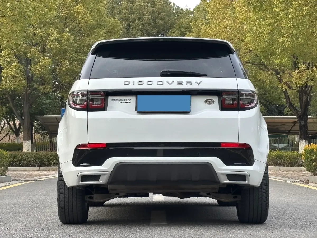 2020 Land Rover Discovery Sport 2.0T 249HP L4 9AT,autocango,china used car exporter,china ev exporter,chinese used car exporter,chinese used ev exporter