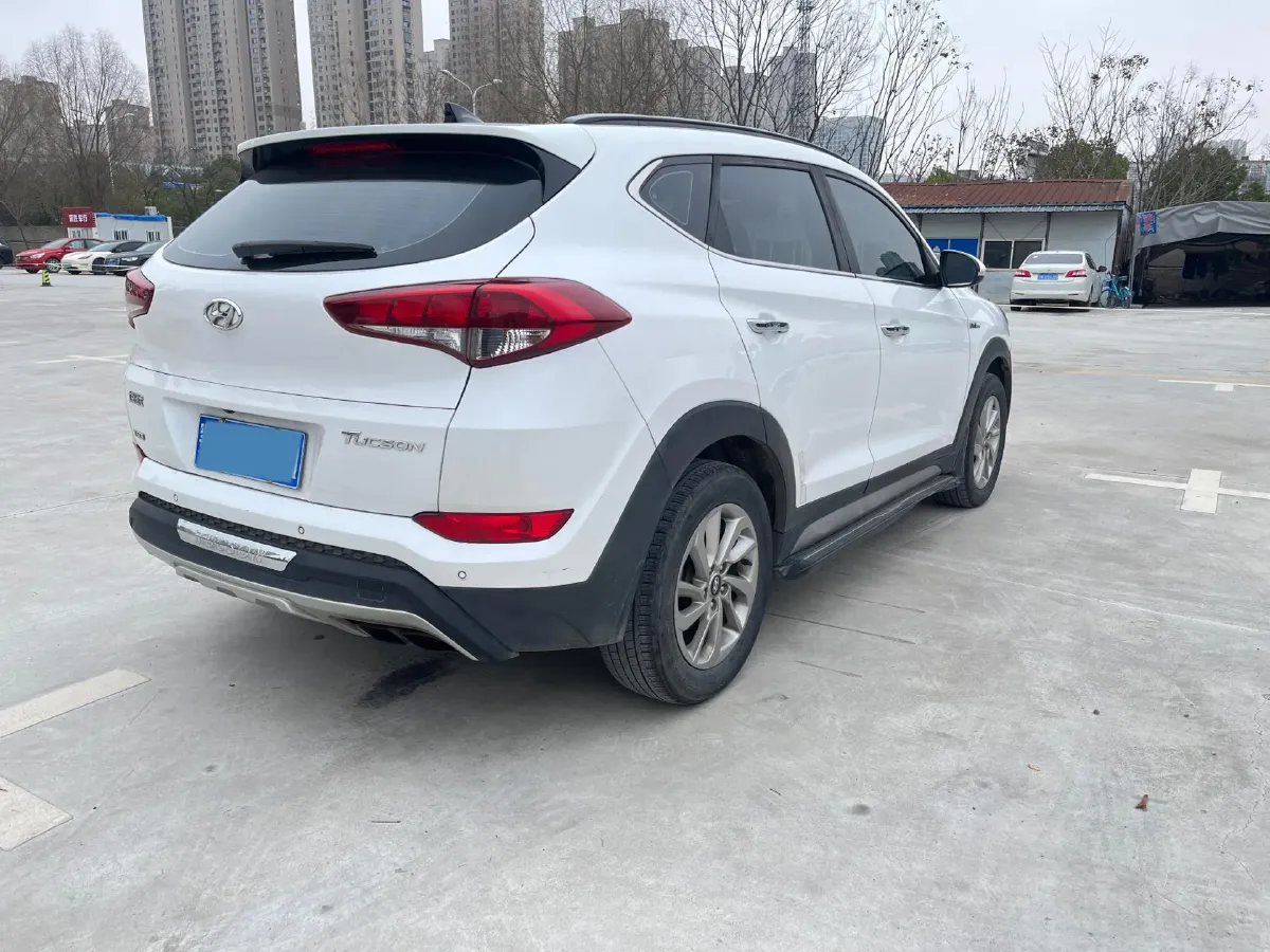 2018 Hyundai Tucson 1.6T 177HP L4 7DCT,autocango,china used car exporter,china ev exporter,chinese used car exporter,chinese used ev exporter