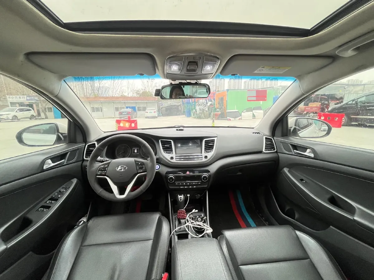 2018 Hyundai Tucson 1.6T 177HP L4 7DCT,autocango,china used car exporter,china ev exporter,chinese used car exporter,chinese used ev exporter