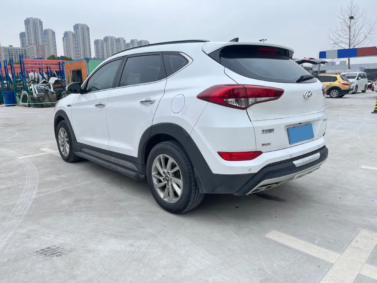 2018 Hyundai Tucson 1.6T 177HP L4 7DCT,autocango,china used car exporter,china ev exporter,chinese used car exporter,chinese used ev exporter