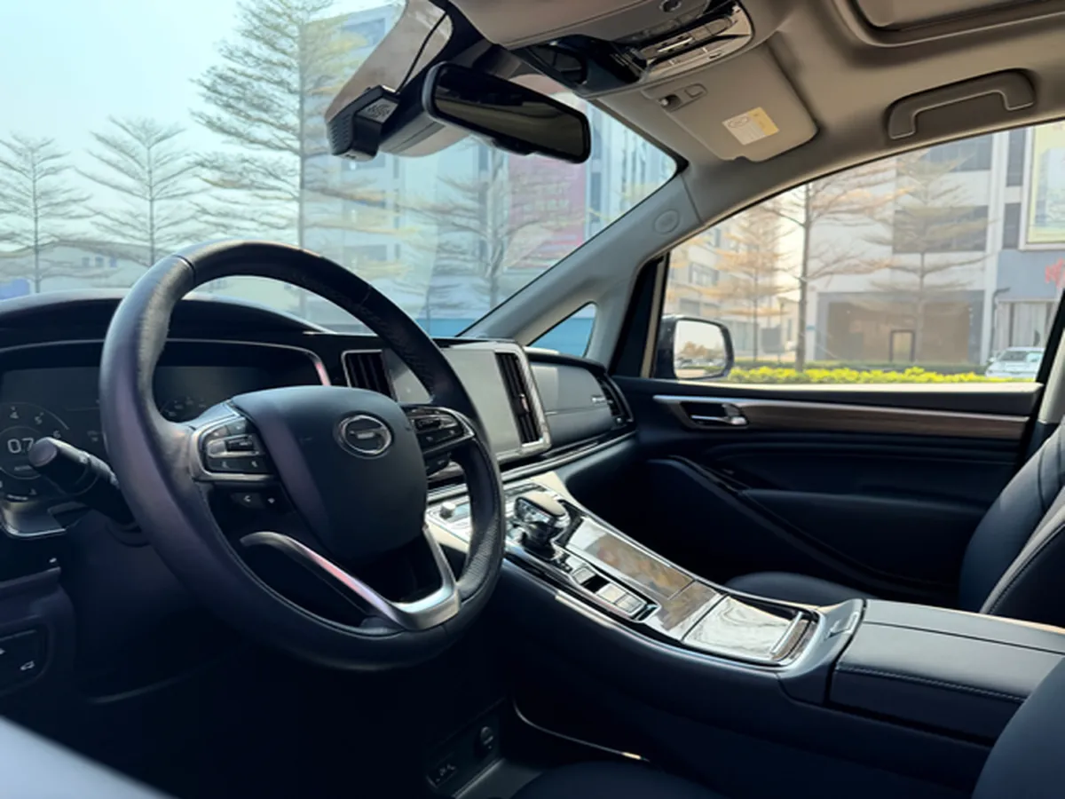 2021 GAC Trumpchi M8 2.0T 252HP L4 8AT,autocango,china used car exporter,china ev exporter,chinese used car exporter,chinese used ev exporter