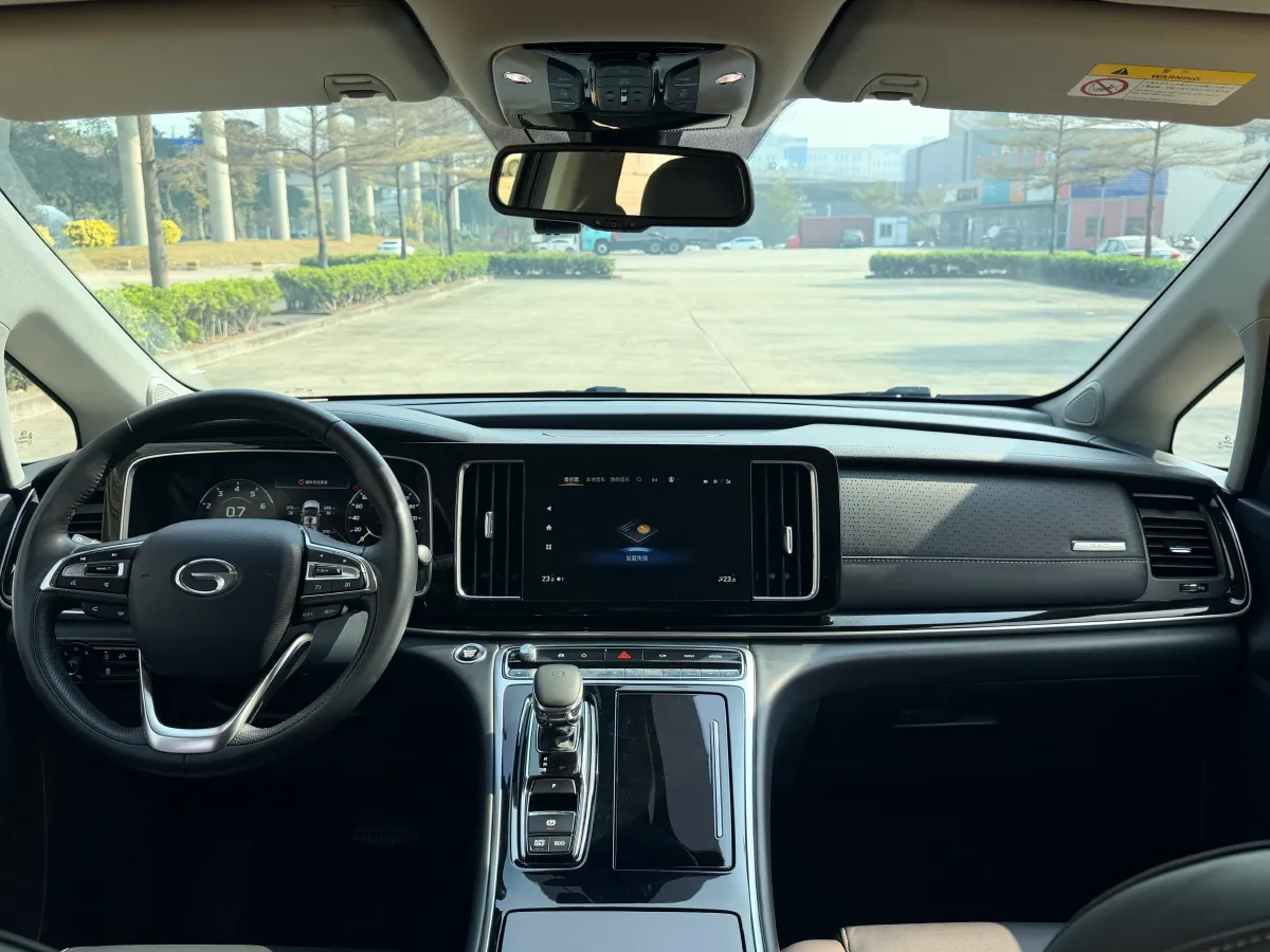 2021 GAC Trumpchi M8 2.0T 252HP L4 8AT,autocango,china used car exporter,china ev exporter,chinese used car exporter,chinese used ev exporter