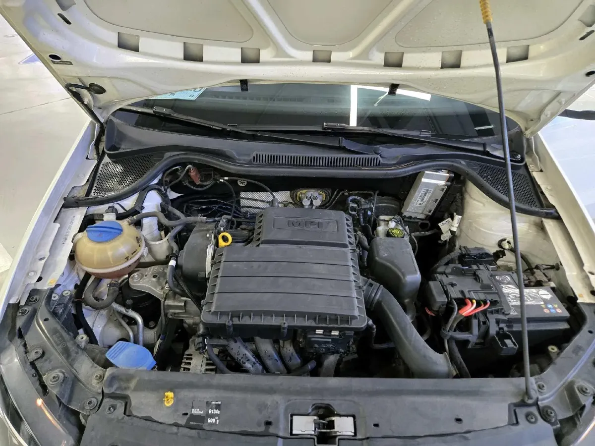 2018 ChangAn Eado 1.6L 128HP L4 6AT,autocango,china used car exporter,china ev exporter,chinese used car exporter,chinese used ev exporter