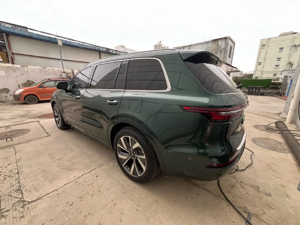 2021 Li ONE Range Extended 131HP REEV 40.5KWH,autocango,china used car exporter,china ev exporter,chinese used car exporter,chinese used ev exporter