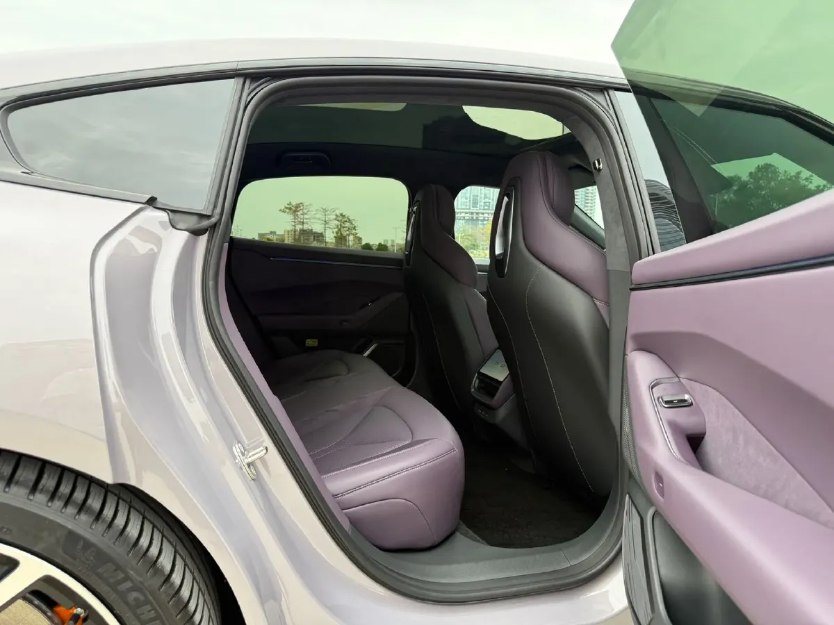 2025 Xpeng P7 BEV,autocango,china used car exporter,china ev exporter,chinese used car exporter,chinese used ev exporter