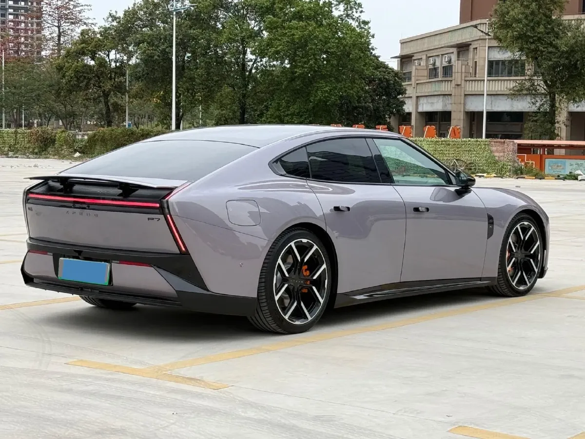 2025 Xpeng P7 BEV,autocango,china used car exporter,china ev exporter,chinese used car exporter,chinese used ev exporter