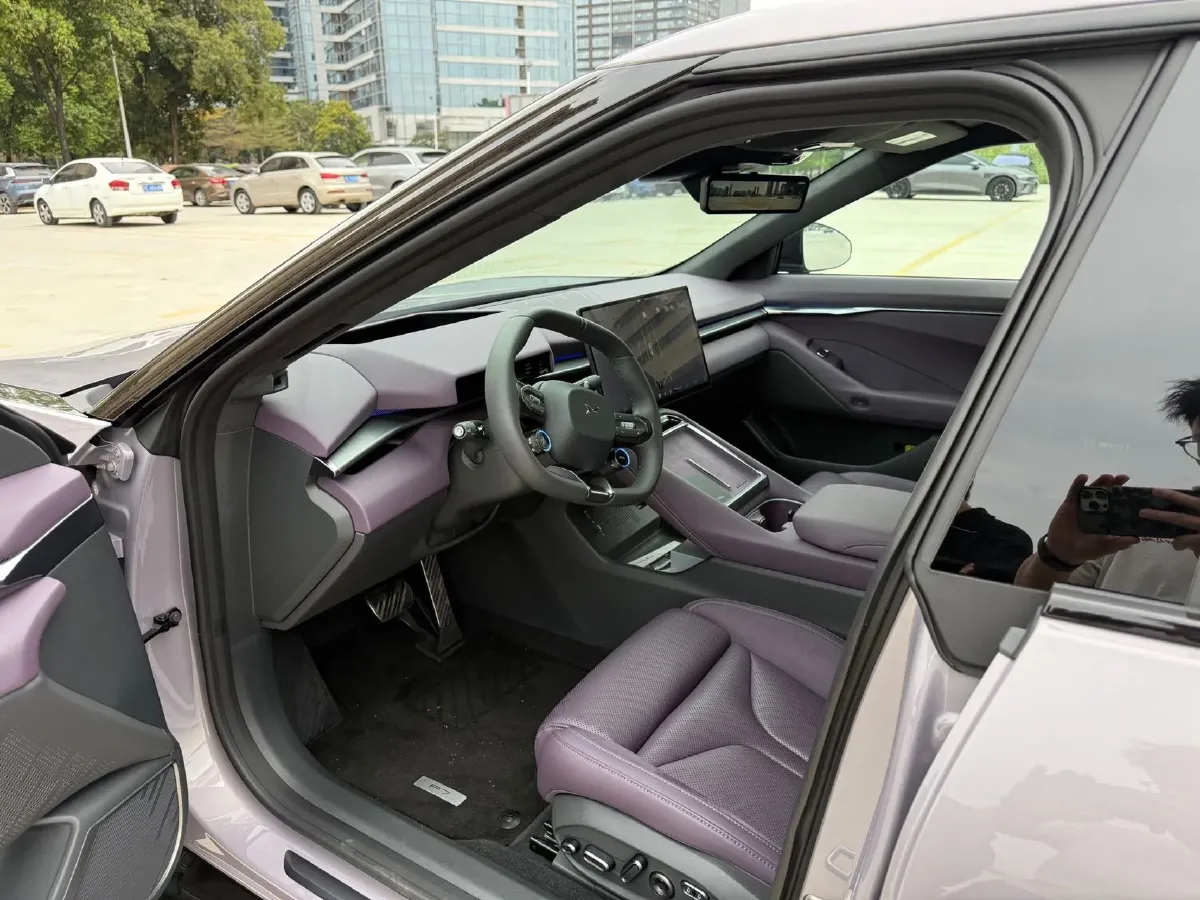 2025 Xpeng P7 BEV,autocango,china used car exporter,china ev exporter,chinese used car exporter,chinese used ev exporter