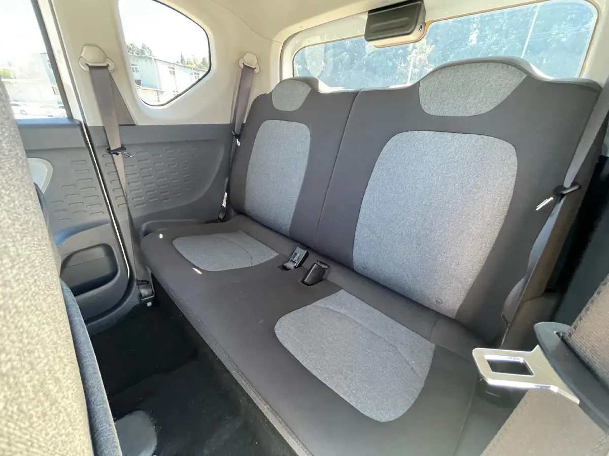 2024 WuLing HongGuang MINI EV BEV 17.3KWH,autocango,china used car exporter,china ev exporter,chinese used car exporter,chinese used ev exporter