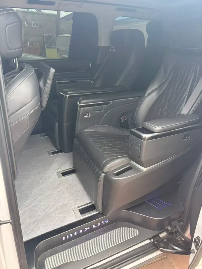 2022 MAXUS G90 2.0T 234HP L4 8AT,autocango,china used car exporter,china ev exporter,chinese used car exporter,chinese used ev exporter