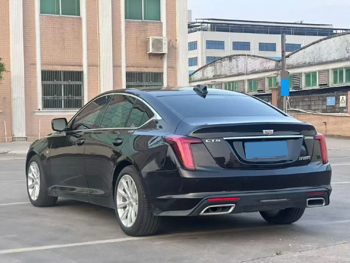 2024 Cadillac CT5 2.0T 237HP L4 10AT,autocango,china used car exporter,china ev exporter,chinese used car exporter,chinese used ev exporter