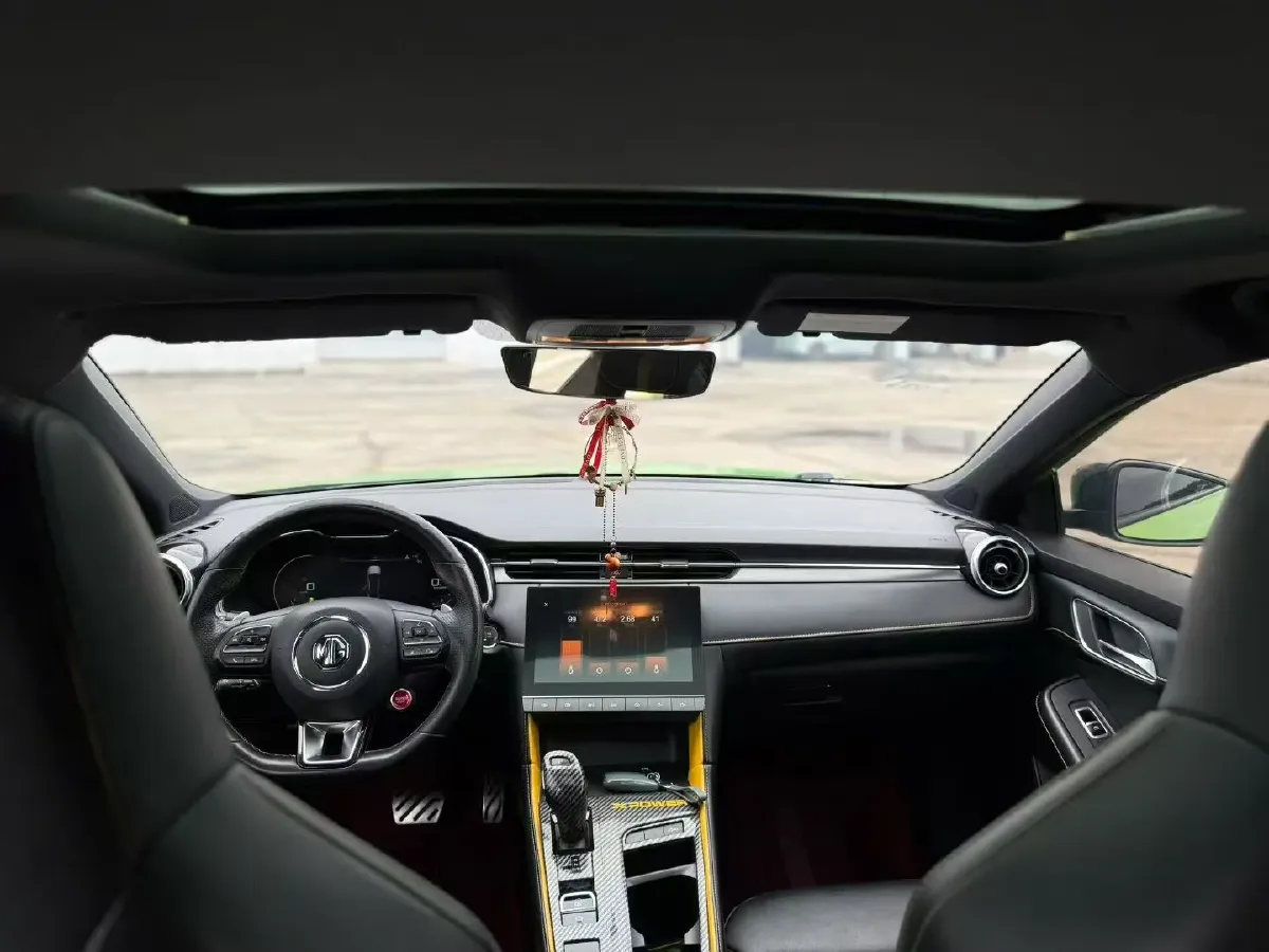 2020 MG MG6 1.5T 181HP L4 7DCT,autocango,china used car exporter,china ev exporter,chinese used car exporter,chinese used ev exporter