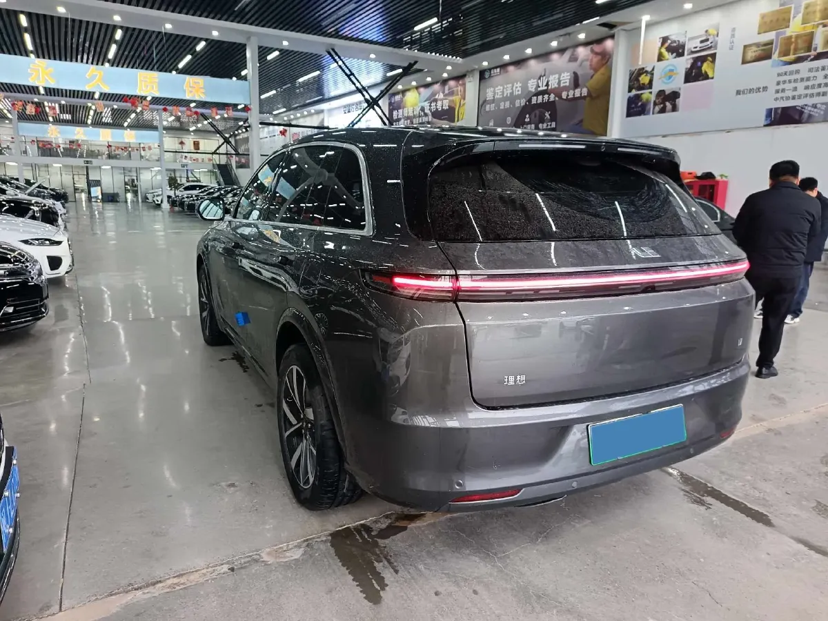 2024 Li L7 Range Extended 154HP REEV 42.8KWH,autocango,china used car exporter,china ev exporter,chinese used car exporter,chinese used ev exporter