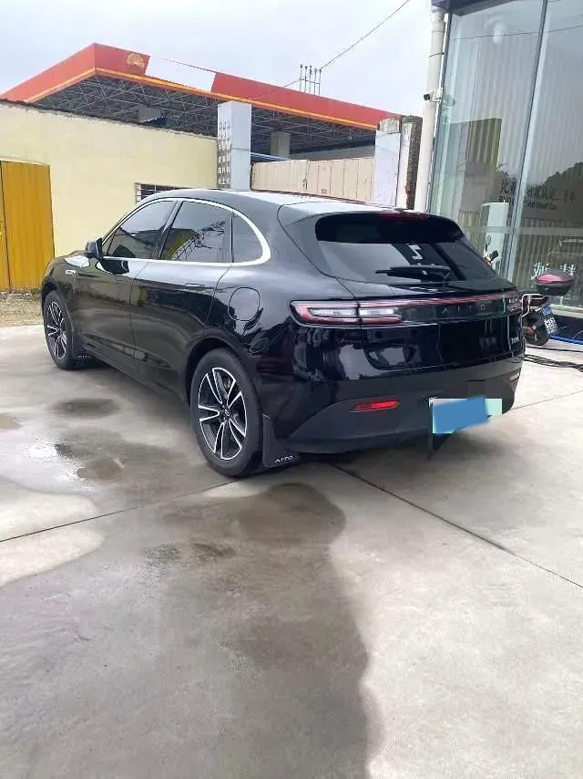 2024 AITO AITO M5 1.5T 152HP L4 REEV 42KWH,autocango,china used car exporter,china ev exporter,chinese used car exporter,chinese used ev exporter