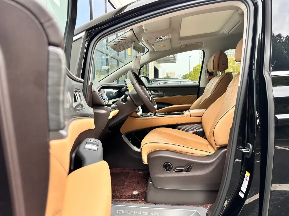 2024 Denza D9 1.5T 139HP L4 E-CVT PHEV 40KWH,autocango,china used car exporter,china ev exporter,chinese used car exporter,chinese used ev exporter