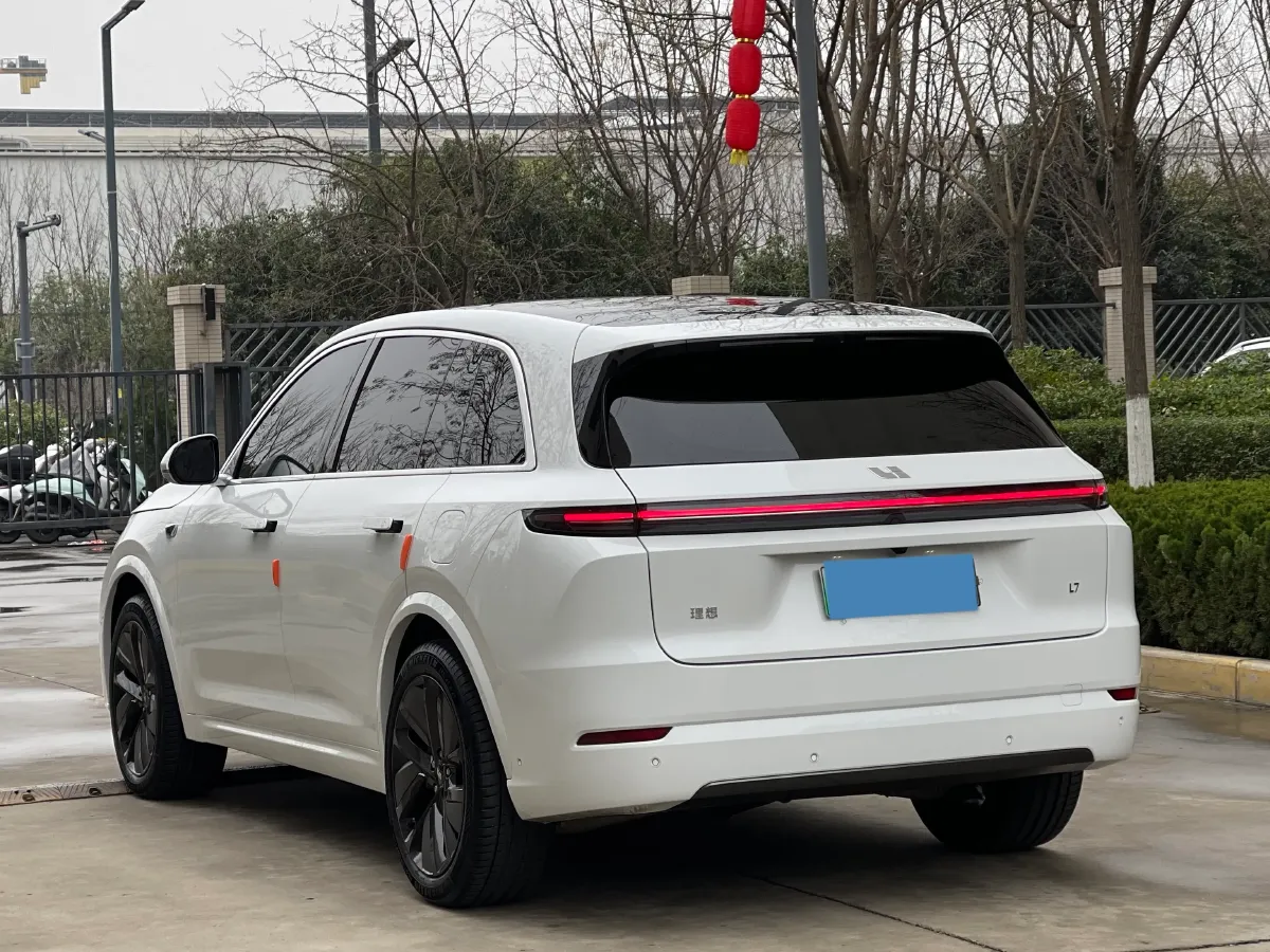 2024 Li L8 Range Extended 154HP REEV 42.8KWH,autocango,china used car exporter,china ev exporter,chinese used car exporter,chinese used ev exporter