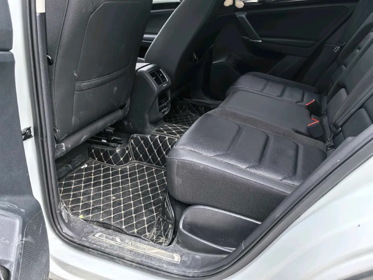 2023 Volkswagen Tayron 2.0T 186HP L4 7DCT,autocango,china used car exporter,china ev exporter,chinese used car exporter,chinese used ev exporter