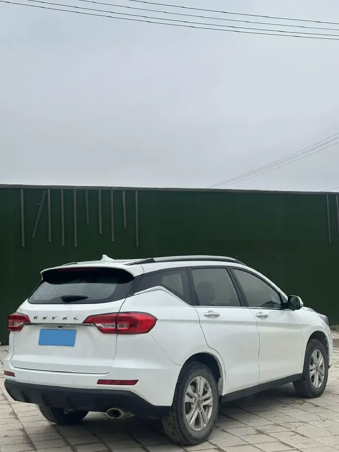 2019 Haval M6 1.5T 150HP L4 6MT,autocango,china used car exporter,china ev exporter,chinese used car exporter,chinese used ev exporter