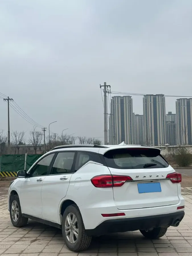 2019 Haval M6 1.5T 150HP L4 6MT,autocango,china used car exporter,china ev exporter,chinese used car exporter,chinese used ev exporter