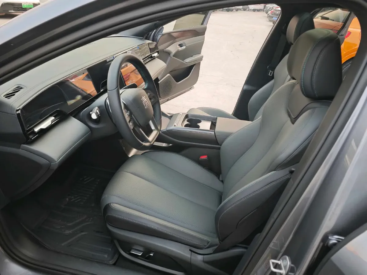 2025 BYD QinL BEV,autocango,china used car exporter,china ev exporter,chinese used car exporter,chinese used ev exporter