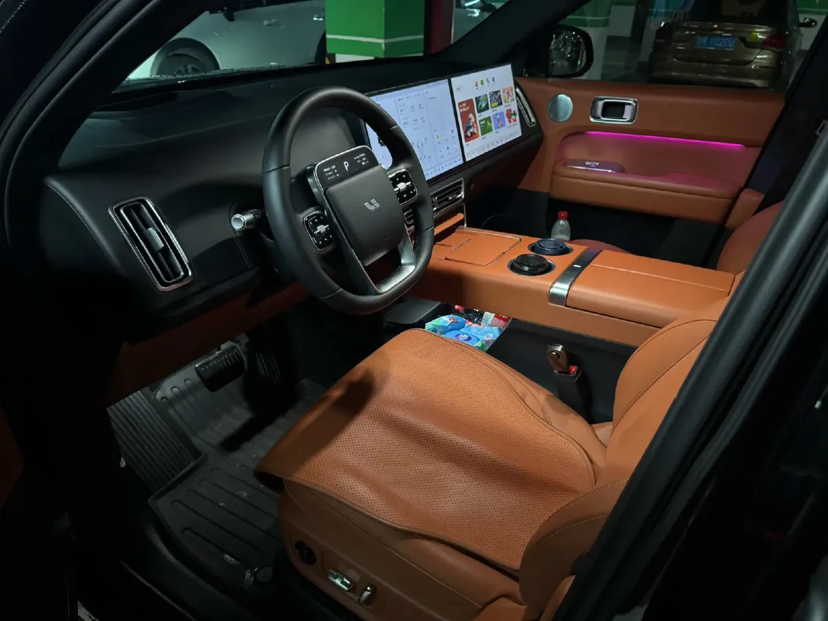 2024 Li L6 Range Extended 154HP L4 REEV 36.8KWH,autocango,china used car exporter,china ev exporter,chinese used car exporter,chinese used ev exporter