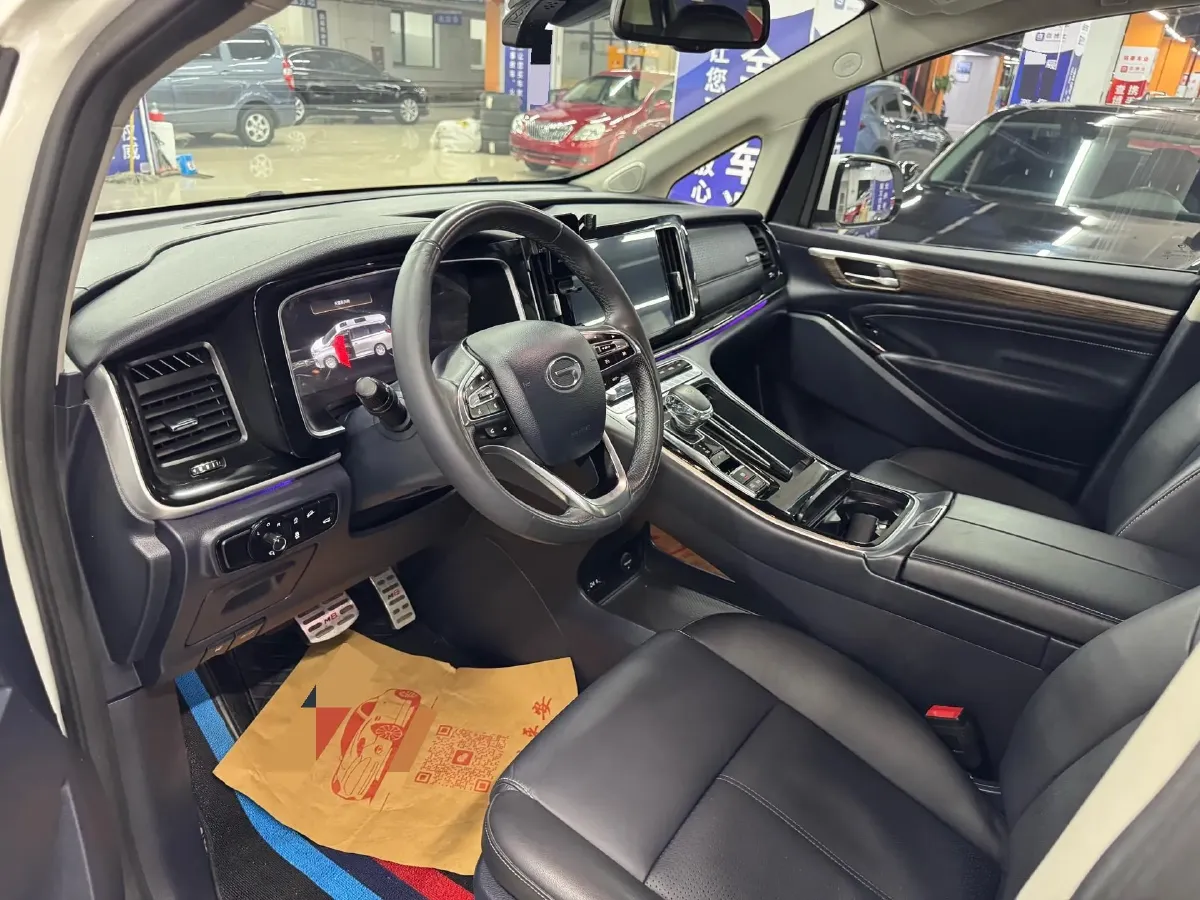 2021 GAC Trumpchi M8 2.0T 252HP L4 8AT,autocango,china used car exporter,china ev exporter,chinese used car exporter,chinese used ev exporter