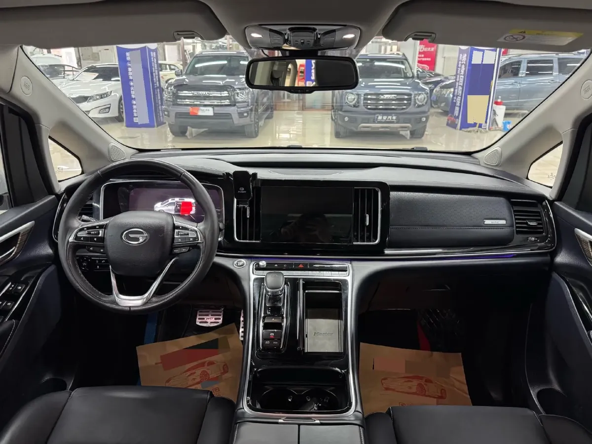 2021 GAC Trumpchi M8 2.0T 252HP L4 8AT,autocango,china used car exporter,china ev exporter,chinese used car exporter,chinese used ev exporter