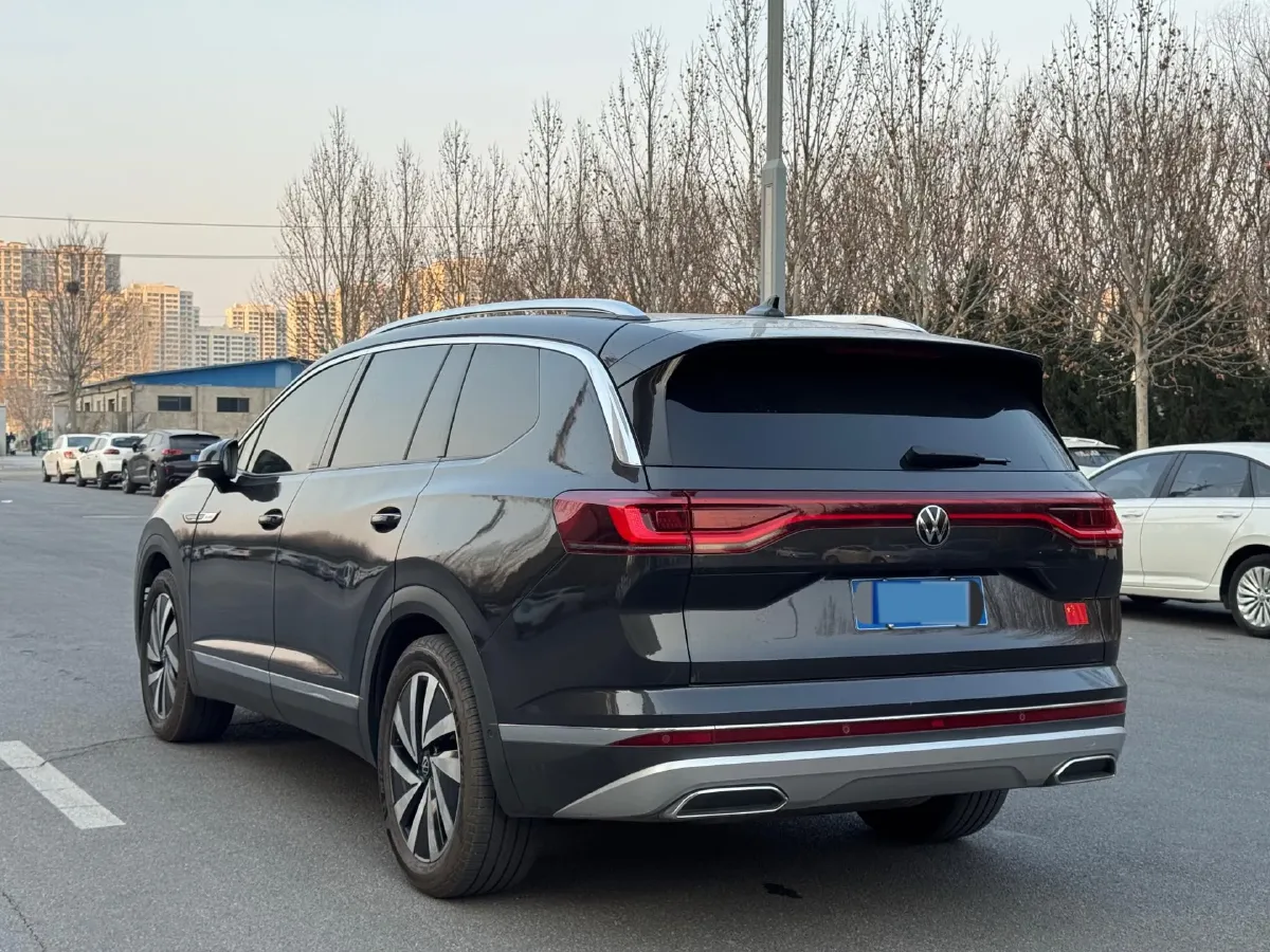 2022 Volkswagen Talagon 2.0T 220HP L4 7DCT,autocango,china used car exporter,china ev exporter,chinese used car exporter,chinese used ev exporter