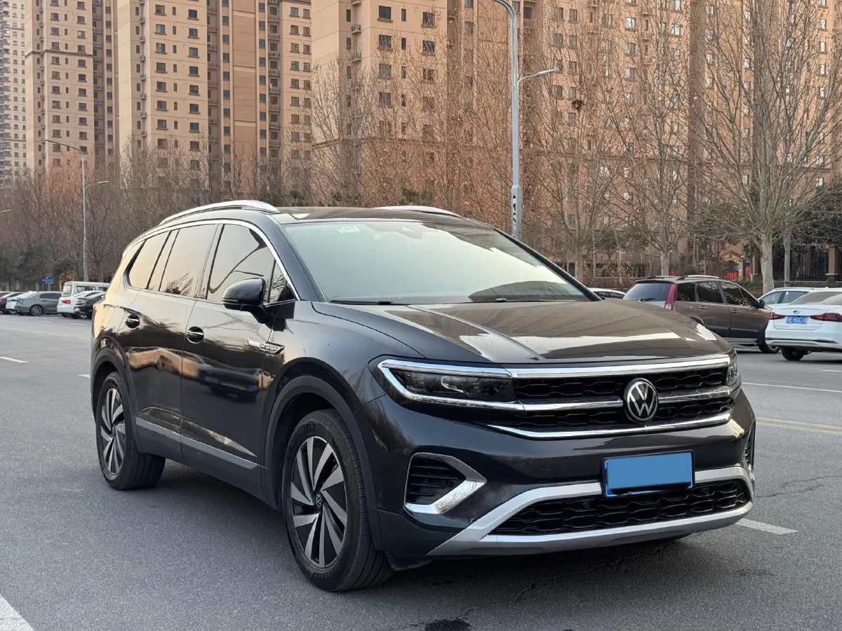 2022 Volkswagen Talagon 2.0T 220HP L4 7DCT,autocango,china used car exporter,china ev exporter,chinese used car exporter,chinese used ev exporter