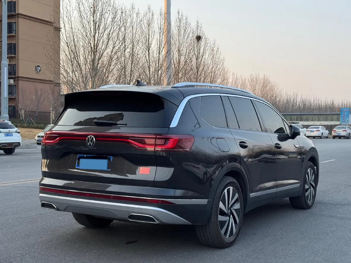 2022 Volkswagen Talagon 2.0T 220HP L4 7DCT,autocango,china used car exporter,china ev exporter,chinese used car exporter,chinese used ev exporter