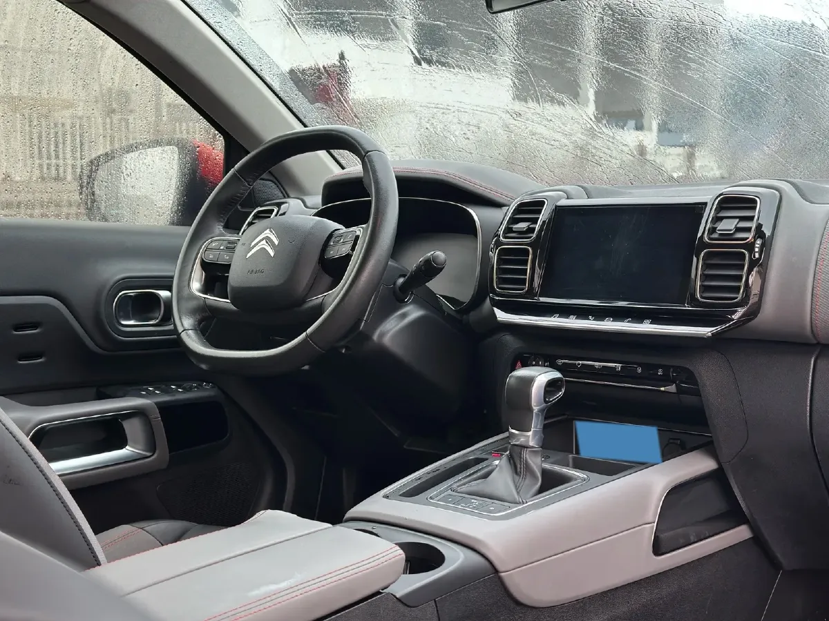 2017 Citroen C5 Aircross 1.6T 167HP L4 6AT,autocango,china used car exporter,china ev exporter,chinese used car exporter,chinese used ev exporter