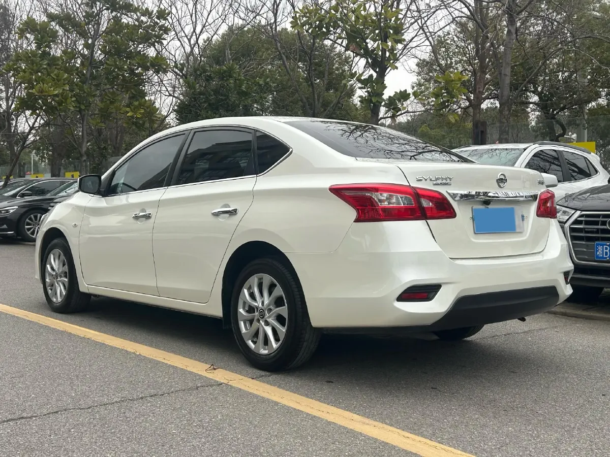 2022 Nissan Sylphy 1.6L 122HP L4 CVT,autocango,china used car exporter,china ev exporter,chinese used car exporter,chinese used ev exporter