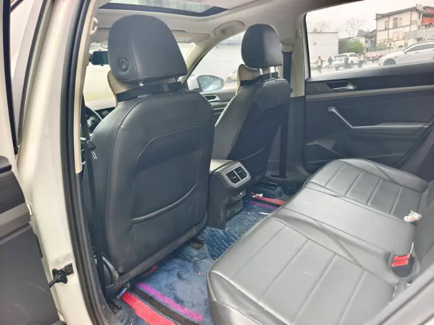 2019 Volkswagen Lavida 1.2T 116HP L4 7DCT,autocango,china used car exporter,china ev exporter,chinese used car exporter,chinese used ev exporter