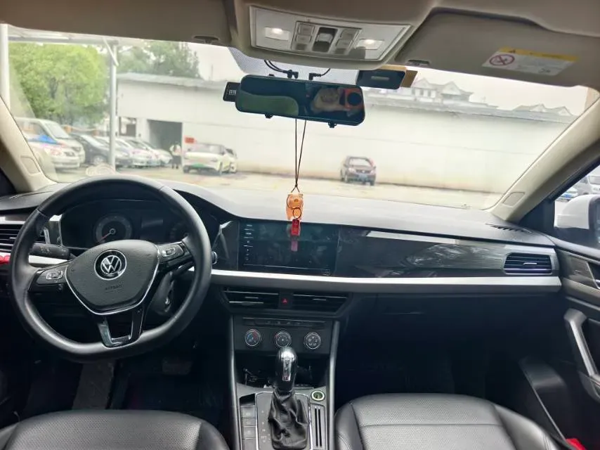 2019 Volkswagen Lavida 1.2T 116HP L4 7DCT,autocango,china used car exporter,china ev exporter,chinese used car exporter,chinese used ev exporter