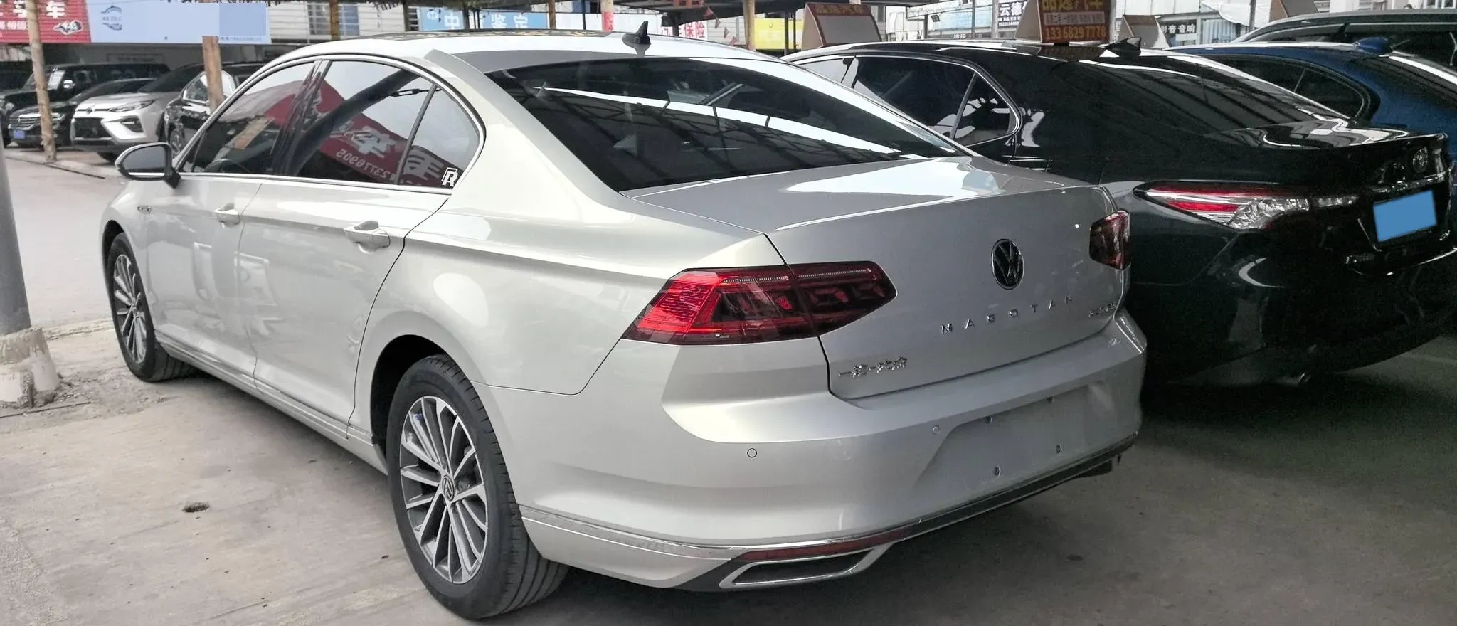 2019 Volkswagen Magotan 2.0T 186HP L4 7DCT,autocango,china used car exporter,china ev exporter,chinese used car exporter,chinese used ev exporter