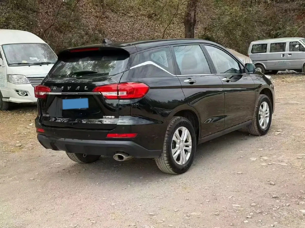 2019 Haval M6 1.5T 150HP L4 6MT,autocango,china used car exporter,china ev exporter,chinese used car exporter,chinese used ev exporter