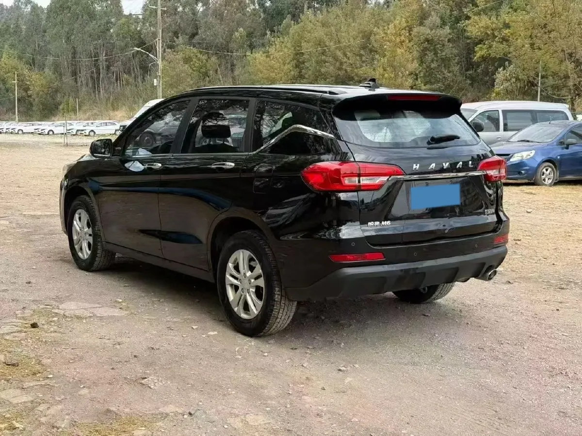 2019 Haval M6 1.5T 150HP L4 6MT,autocango,china used car exporter,china ev exporter,chinese used car exporter,chinese used ev exporter
