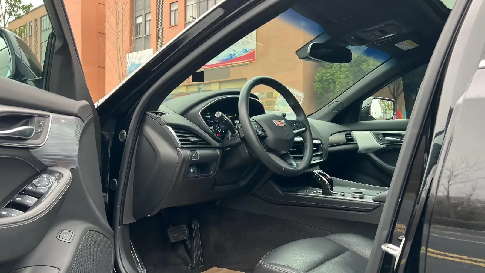 2023 Cadillac CT5 2.0T 237HP L4 10AT,autocango,china used car exporter,china ev exporter,chinese used car exporter,chinese used ev exporter