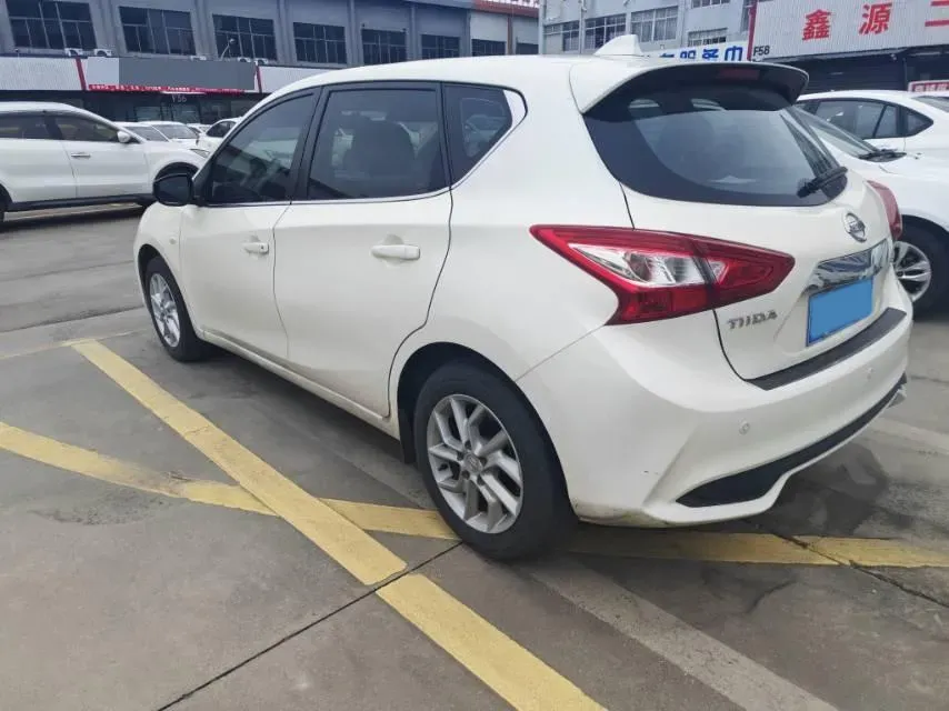 2023 Nissan Tiida 1.6L 122HP L4 CVT,autocango,china used car exporter,china ev exporter,chinese used car exporter,chinese used ev exporter