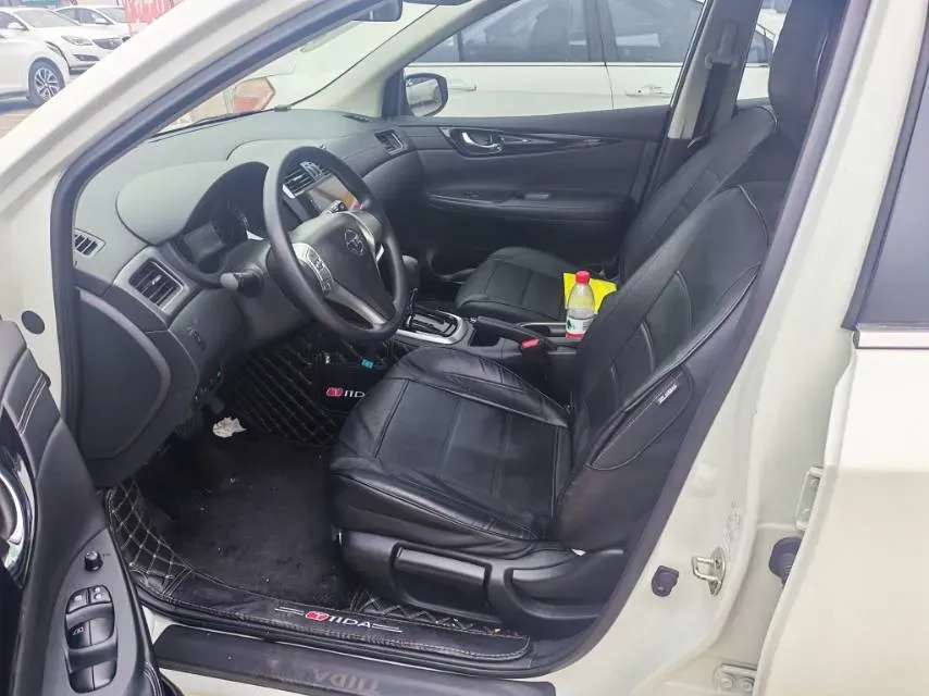 2023 Nissan Tiida 1.6L 122HP L4 CVT,autocango,china used car exporter,china ev exporter,chinese used car exporter,chinese used ev exporter