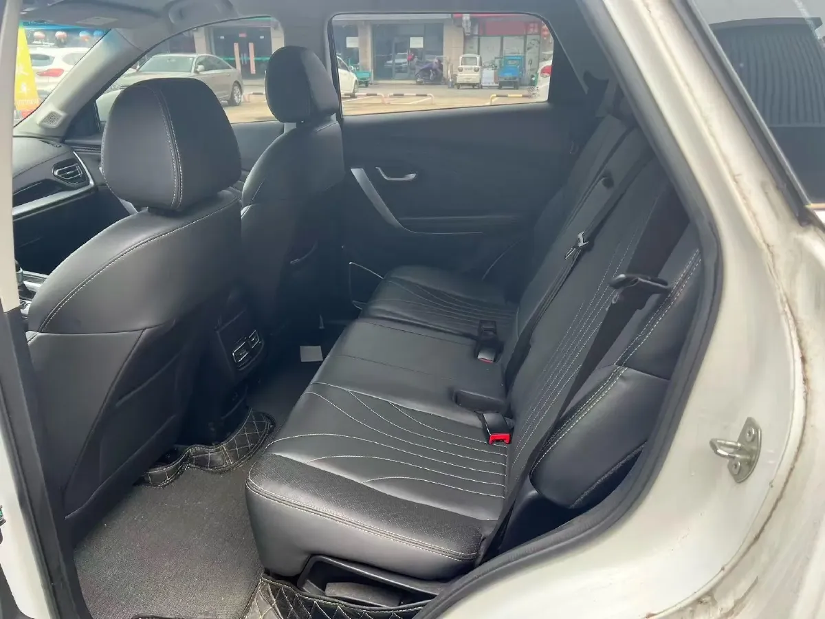 2019 Jetour X70 1.5T 156HP L4 6DCT,autocango,china used car exporter,china ev exporter,chinese used car exporter,chinese used ev exporter