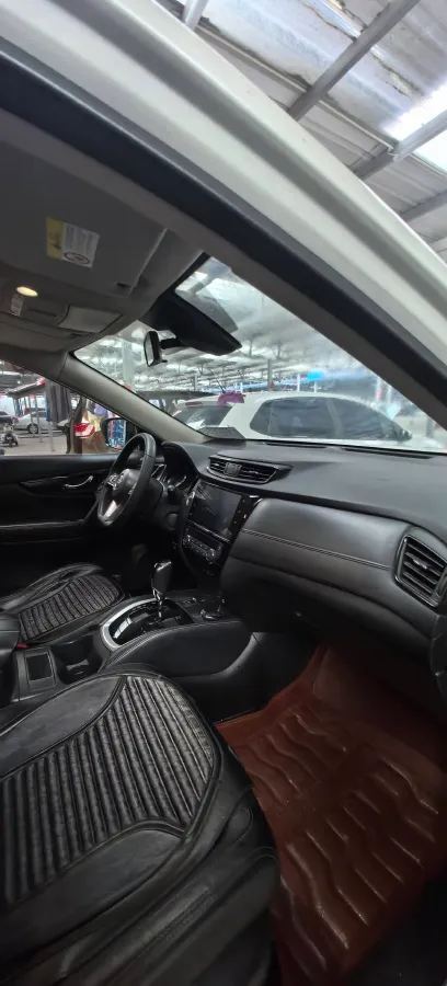 2020 Nissan X-Trail 2.0L 154HP L4 CVT,autocango,china used car exporter,china ev exporter,chinese used car exporter,chinese used ev exporter