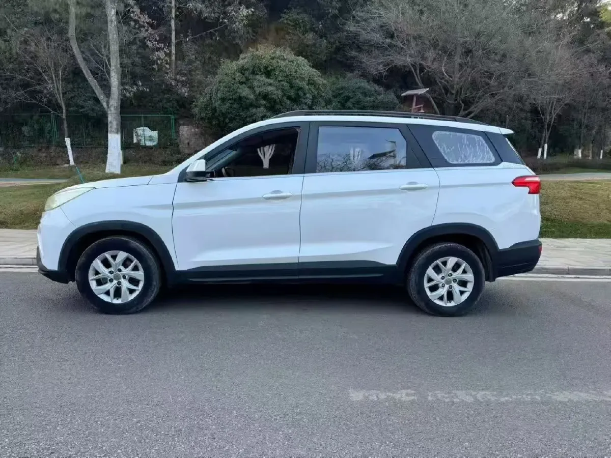 2018 WuLing HongGuang S3 1.5L 112HP L4 6MT,autocango,china used car exporter,china ev exporter,chinese used car exporter,chinese used ev exporter