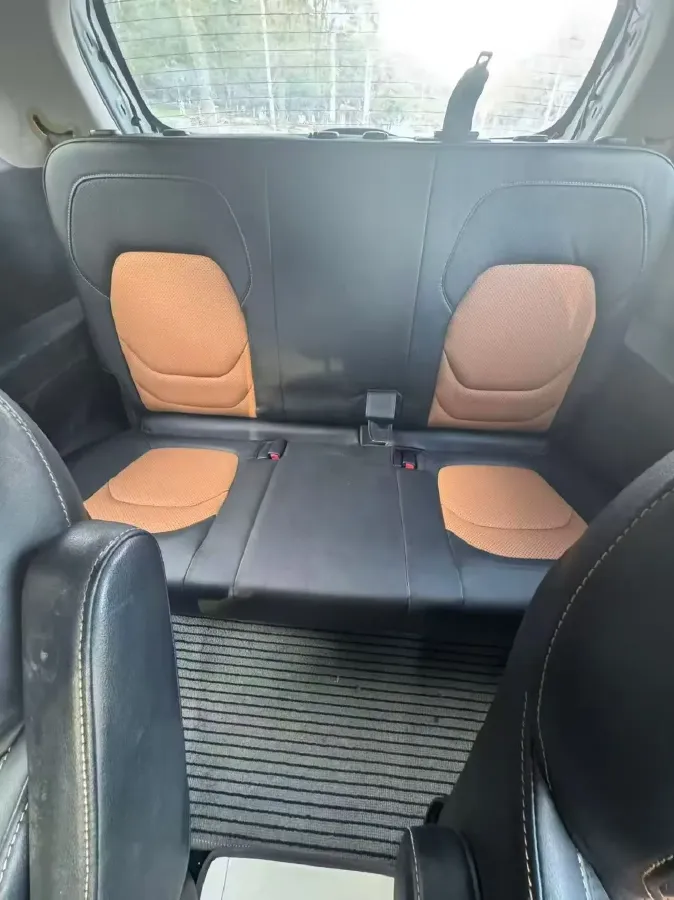 2018 WuLing HongGuang S3 1.5L 112HP L4 6MT,autocango,china used car exporter,china ev exporter,chinese used car exporter,chinese used ev exporter