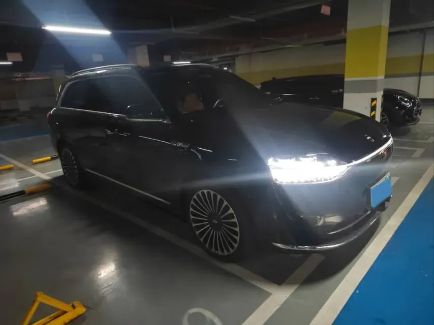 2024 AITO AITO M9 1.5T 152HP L4 REEV 42KWH,autocango,china used car exporter,china ev exporter,chinese used car exporter,chinese used ev exporter